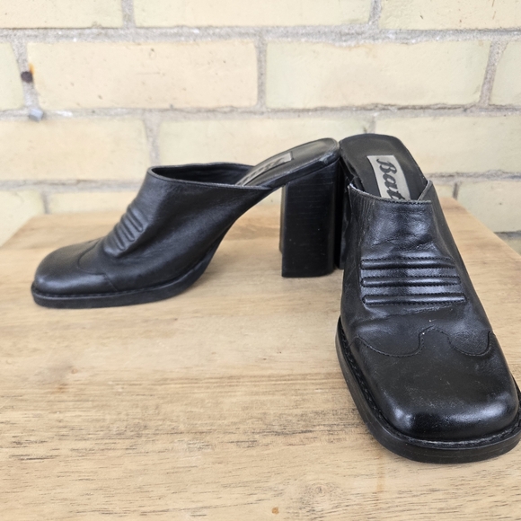 Vintage Heeled Mules - Picture 9 of 9